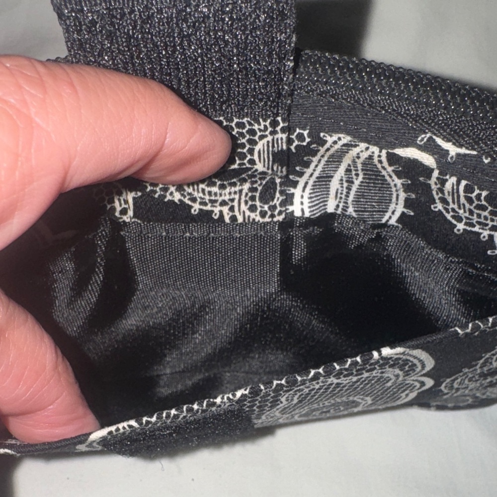 Thirty-One Black and White Lace Pattern Clutch - Picture 3 of 11